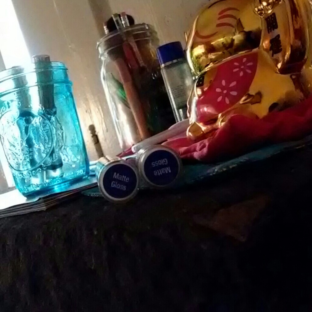 Bundle Lipsense matte gloss price for both